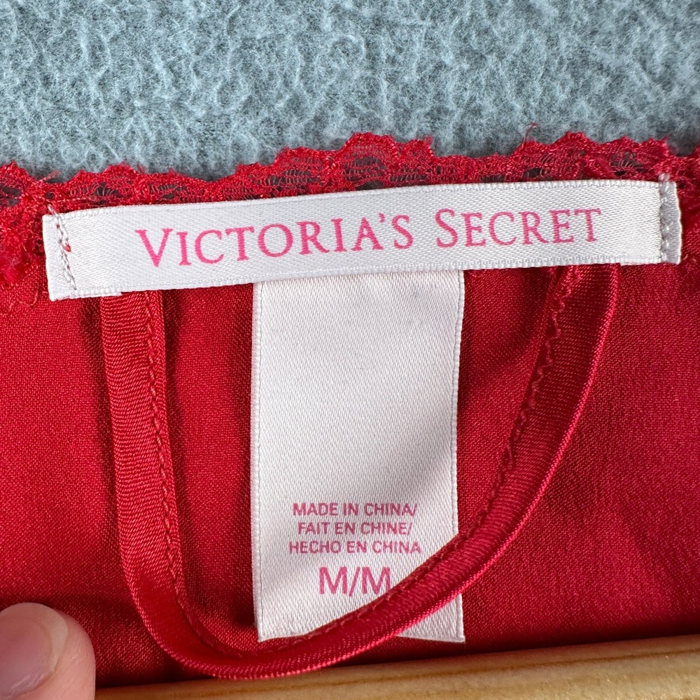 Victoria's Secret Robe Womens M Red Satin Lace Trim Short Sleeve Loungewear - Picture 3 of 11